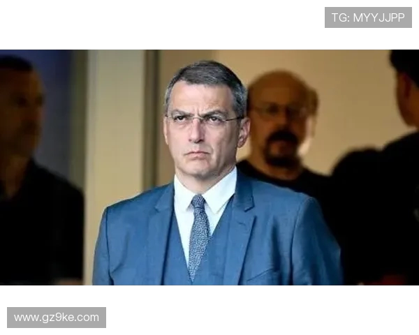 科莫利赴美逼宫 DV9 续约 世俱杯低迷成变数(3)